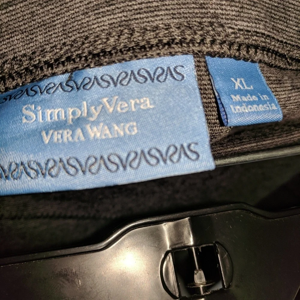 Simply Vera by Vera Wang skirt